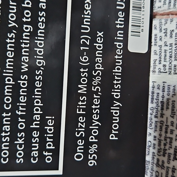 ARTNWORDZ Frida Kahlo Print Socks - Picture 3 of 4